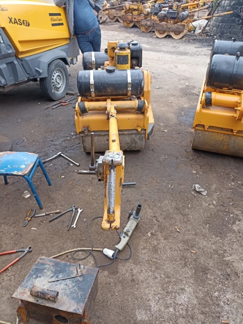 Location compacteur et compresseur