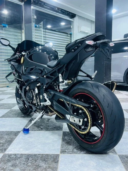 BMW S1000RR 