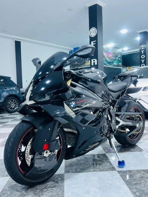 BMW S1000RR 