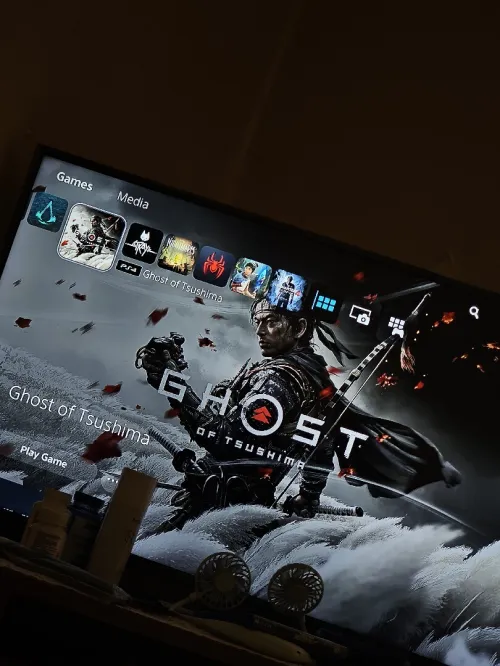 Ps5 slim standard 1t flashé 15 jeux installés