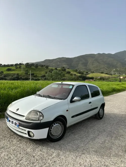 Renault Clio 2 2001 Extreme