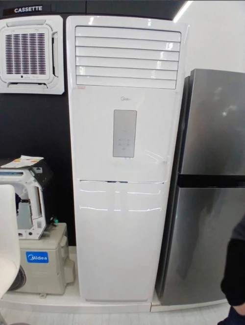MIDEA Climatiseur Armoire Inverter 60000 BTU et 48000BTU