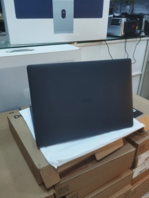 DELL PRO 16 - PC16255  Ryzen 5 230 vPro / RAM 32GB / SSD 512GB / Écran 16 FHD+