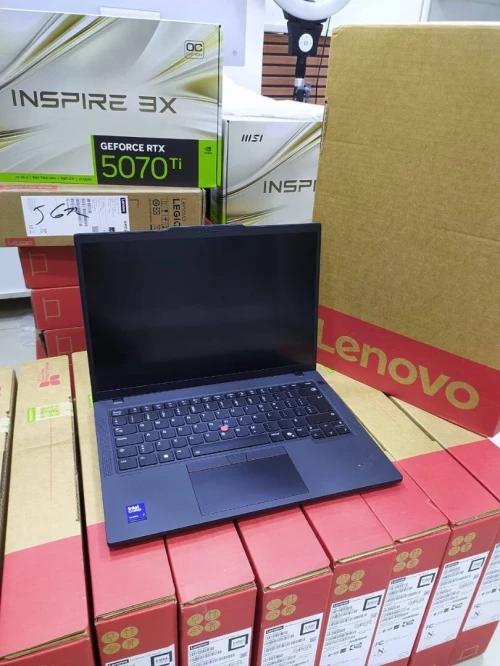 LENOVO ThinkPad T14 Gen 6 ultra 7 265U/  /RAM 32 GB  /SSD 512 /14"IPS  TACTILE