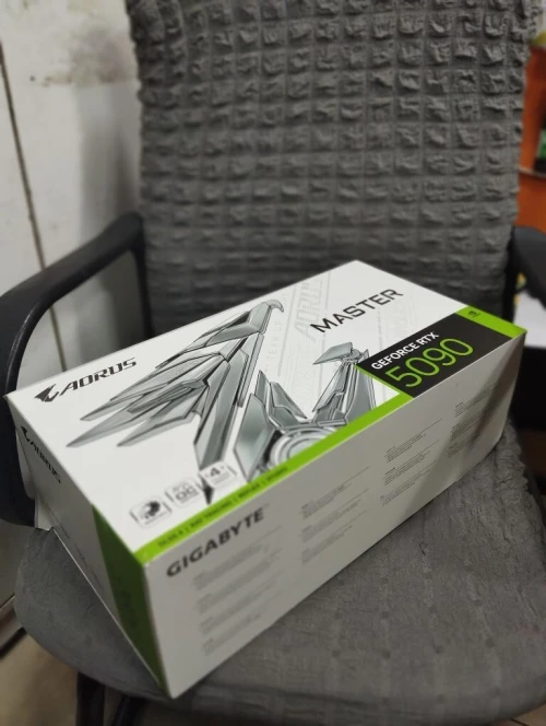 Gigabyte AORUS GeForce RTX 5090 MASTER 32G**PROMO**