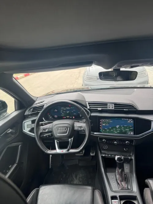 Audi Q3 2022 S Line compétition