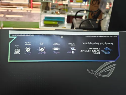 ASUS ROG STRIX G713P RYZEN 9 7940HX 16GB 512GB SSD RTX 4060 8GB 140W 17,3 FHD 144HZ NEUF 