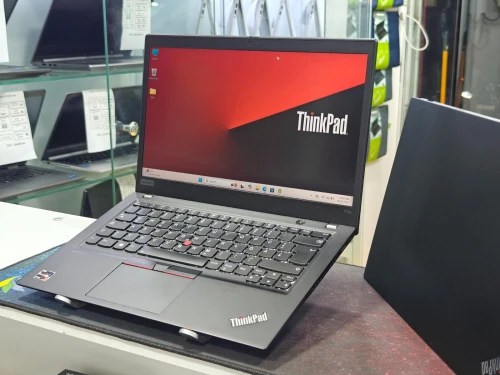 LENOVO THINKPAD T14S RYZEN 7 PRO 4750U 16GB 256GB SSD 14,1 FULLHD   