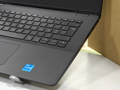 DELL VOSTRO 3400 I3 1134G4 8GB 256GB SSD NEUF SOUS EMBALLAGE JAMAIS UTILISÉ 