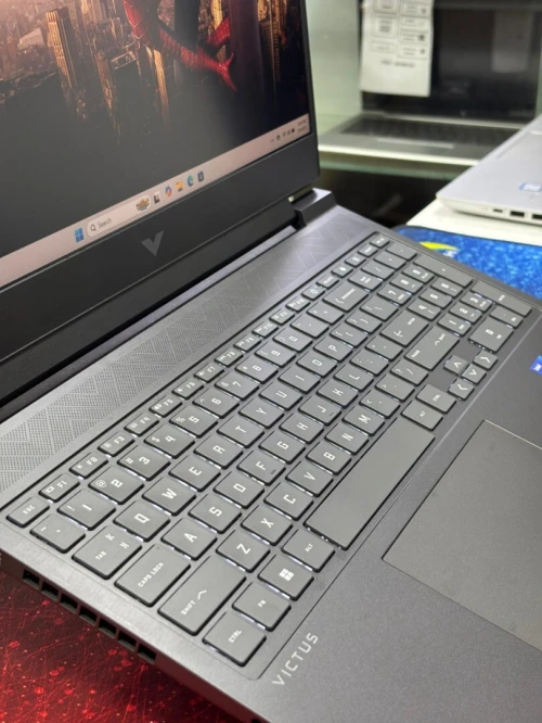 HP VICTUS 16 I7 13620H 16GB 512GB SSD RTX 4060 8GB 120W 16,1 FHD 165Hz  