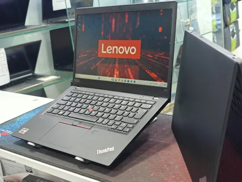 LENOVO THINKPAD X13 G1 RYZEN 5 PRO 4650U 16GB 256GB SSD 13,3 HD+