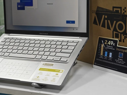 ASUS VIVOBOOK 14 I9 13900H 16 GB 1TB INTEL IRIS XE 14,1 FHD+ NEUF SOUS EMBALLAGE 