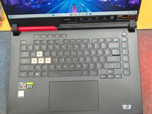 ASUS ROG STRIX G513 AMD RYZEN 9 5900HX 16GB 1TB SSD NVME 15,6 FULLHD IPS 240Hz RTX 3060 6GB