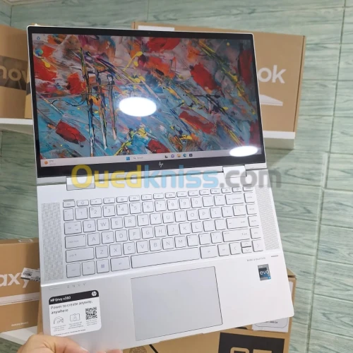HP ENVY 15 X360 I5-12TH 8GB 256GB SSD 10/10