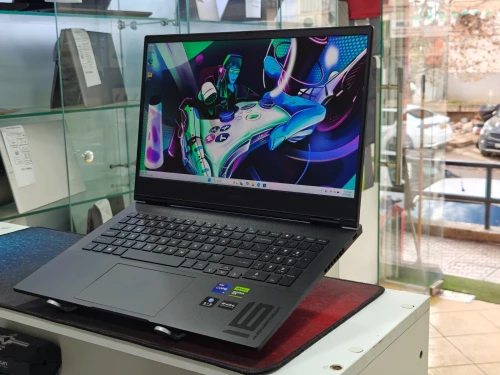 HP OMEN 16 INTEL CORE I9 13900HX 16GB 1TB SSD NVME RTX 4060 8GB  16,1 QHD IPS 240Hz