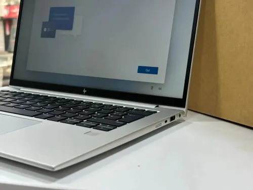 HP ELITEBOOK 845 G10 RYZEN 5 7545U 16GB 256GB SSD NEUF SOUS EMBALLAGE JAMAIS UTILISÉ 