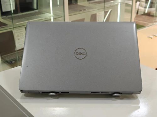 DELL LATITUDE 5450 INTEL CORE 5 ULTRA 135U 16GB 256GB SSD NVME 14,1 FULLHD IPS