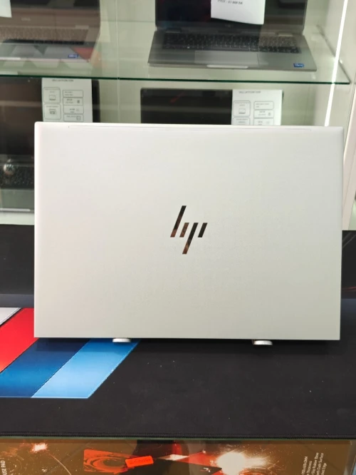 HP ELITEBOOK 860 G10 OLED I7 1360P 16GB 512GB SSD NVME 16,1 3K OLED