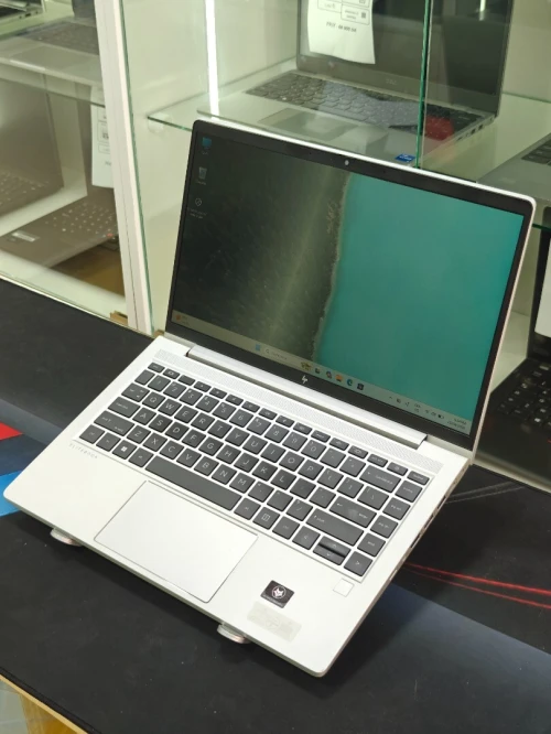 HP ELITEBOOK 640 G9 INTEL CORE I5 1245U 16GB 512GB SSD NVME 14,1 FULLHD IPS