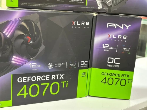 PNY GEFORCE RTX 4070TI RGB OC ÉDITION 12 GB GDDR6X NEUF JAMAIS UTILISÉ 