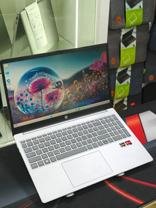 HP LAPTOP 15 RYZEN 5 7520U 16GB 512GB SSD NVME 15,6 FULLHD