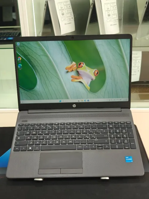 HP 250 G8 INTEL CORE I5 1135G7 16GB 256GB SSD NVME 15,6 FULLHD INTEL IRIS XE