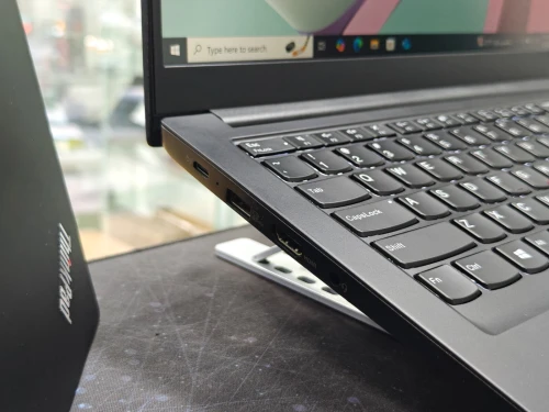 LENOVO THINKPAD E14 GEN2 I7 1165G7 16GB 512GB SSD 14,1 FULLHD