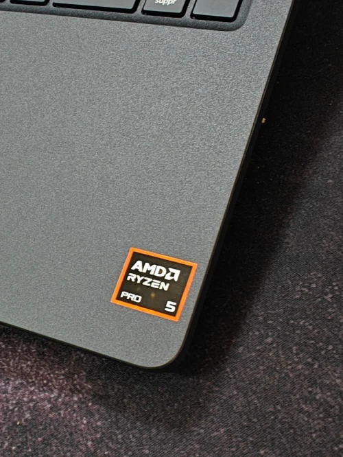 DELL PRO 16 AMD RYZEN 5 PRO 230 32GB 512GB SSD NVME 16,1 FULLHD+ AMD RADEON 760M NEUF SOUS EMBALLAGE