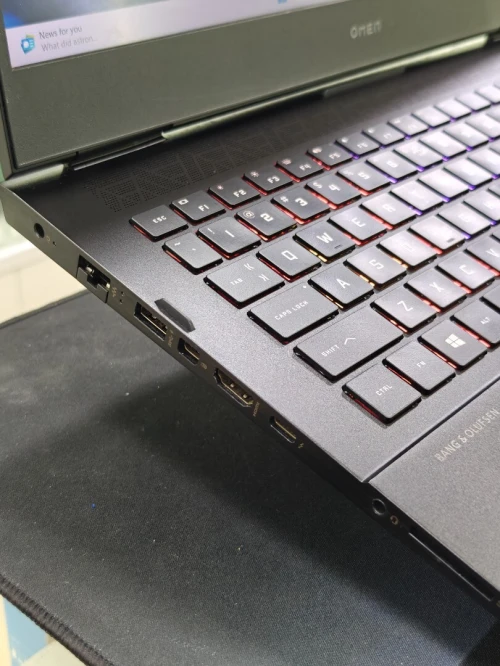 HP OMEN 16 i7 11800H 16GB 512GB SSD NVME 16,1 FULLHD IPS 144HZ NVIDIA RTX 3070 8GB