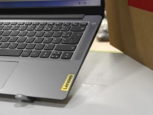 LENOVO IDEAPAD SLIM 3 I5 12450H 16GB 512GB 14,1 FHD NEUF SOUS EMBALLAGE JAMAIS UTILISÉ 