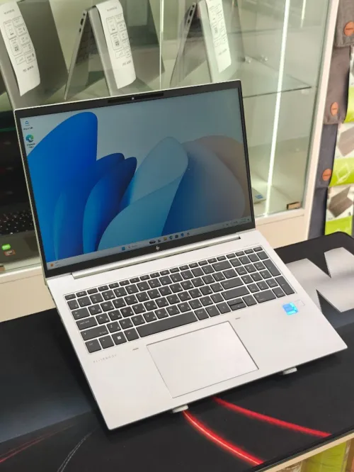 HP ELITEBOOK 860 G10 INTEL CORE I7 1355U 16GB 512GB SSD NVME 16,1 FULLHD+ IPS