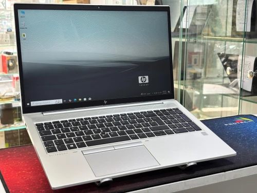 HP ELITEBOOK 855 G7 RYZEN 5 PRO 4650U 16GB 256GB SSD 15,6 FHD AZERTY LUMINEUX 