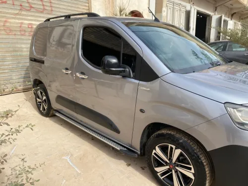 Fiat Doblo 2023 تجارية