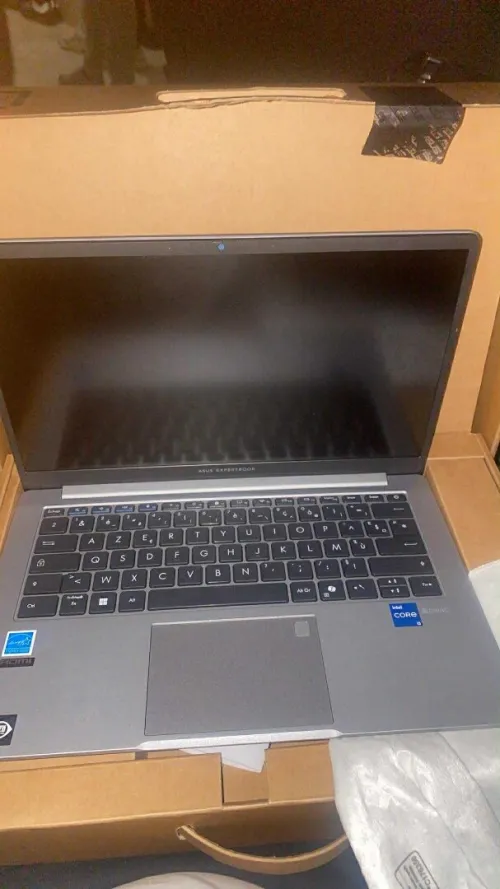 Asus