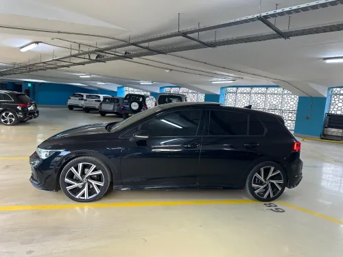 Volkswagen Golf 8 2021 R-Line