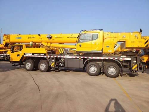 16 20 25 50 70 ton xcmg Location grue mobile 