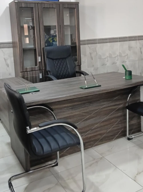  Ensemble De Bureau 180 CR