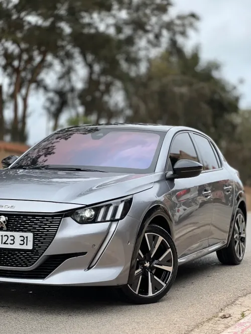 Peugeot 208 2023 GT
