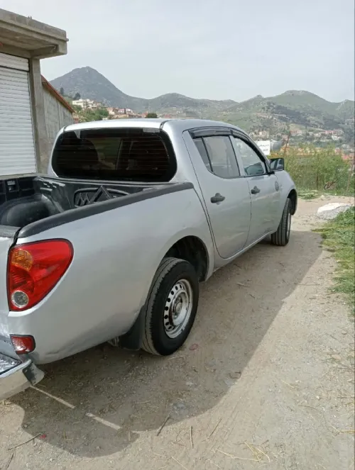 Mitsubishi L200 2014 Doube cabine Evolution