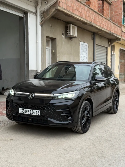 Volkswagen Tiguan 2024 Rline Blackedition full