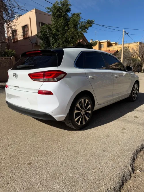 Hyundai i30 2019 Toute options