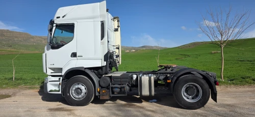 Renault Lander 440 DXI 2009