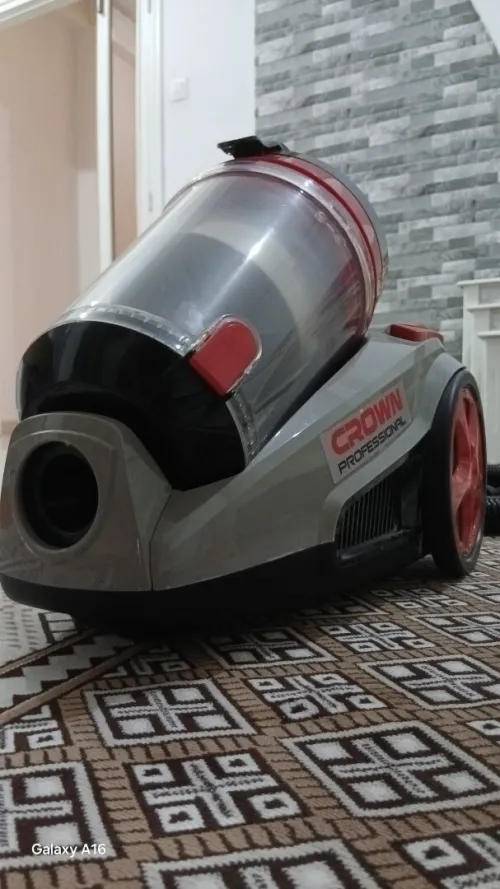 Aspirateur crown très puissant