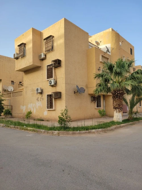 Vente bien immobilier F4 Biskra Biskra