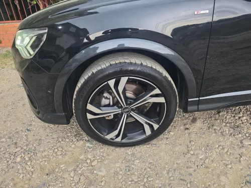 Audi Q3 2022 S Line