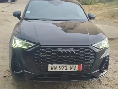 Audi Q3 2022 S Line