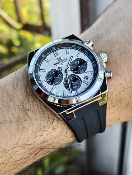 Montre chronographe Naviforce original