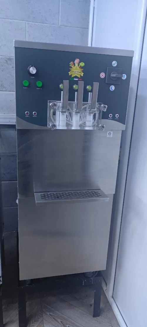 Gold star Machine de glace
