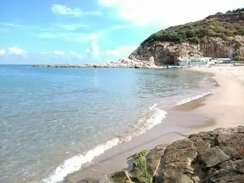 Location vacances Appartement F3 Skikda Kerkera