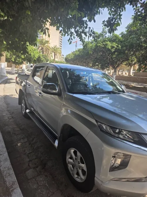 Mitsubishi L200 2022 Doube cabine Evolution